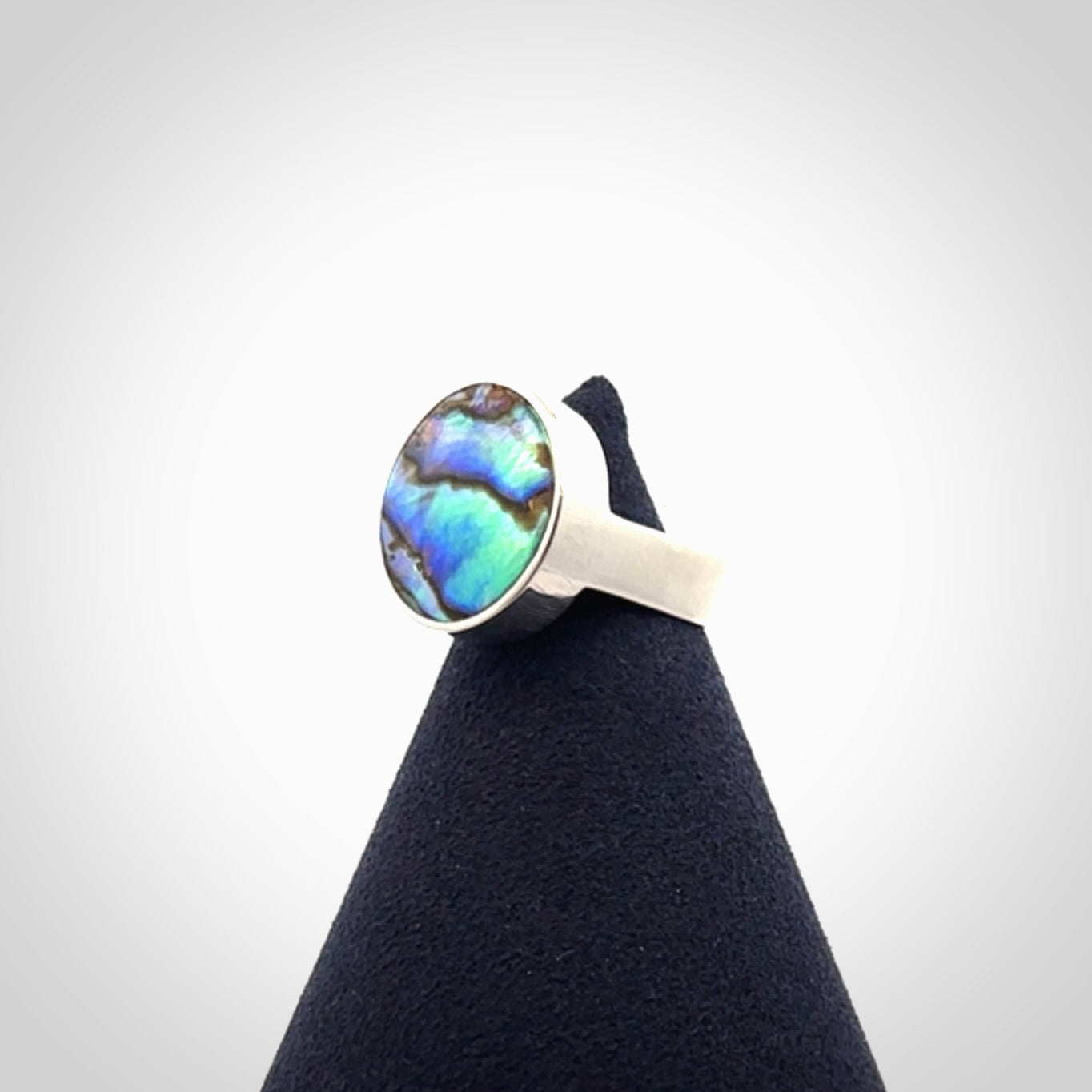 Sterling silver and paua shell ring