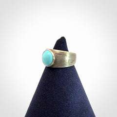 Beautiful Turquoise and Sterling Silver Ring