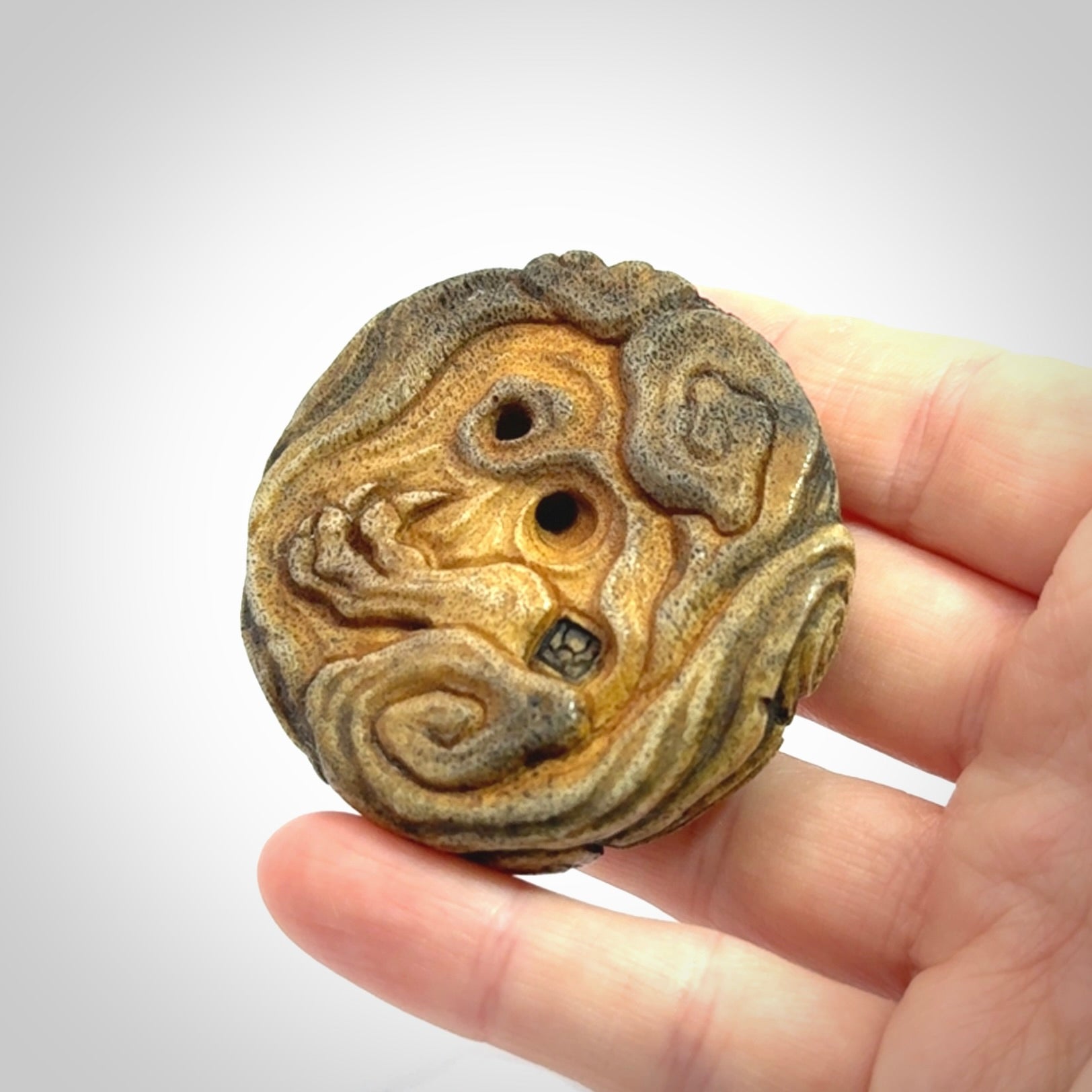 Hand carved red eyed dragon in the clouds made from Deer antler Crown with Mother of Pearl and Gold Leaf. Hand made by master bone carver Fumio Noguchi. Spectacular collectable work of art to display. One only, delivered to you at no extra cost with express courier.