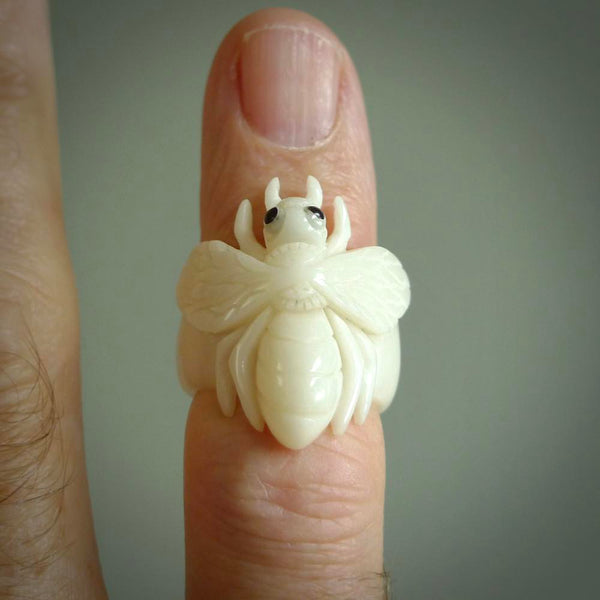 Hand carved natural bone wasp ring. Natural bone ring with wasp design. Hand made ring, delivered with international airmail. Postage is included. One only bone ring.